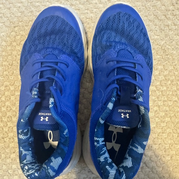 Under Armour Boys size 13k tennis shoes/sneakers - Picture 6 of 8